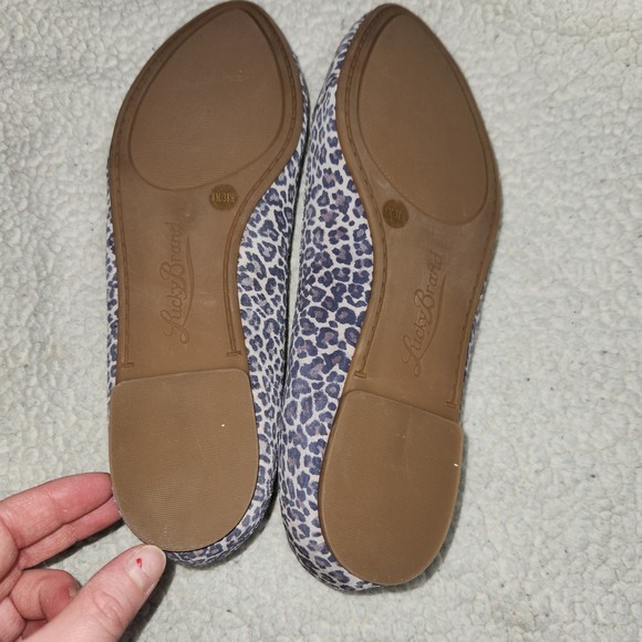 Lucky Brand Leopard Cheetah Print Flats Women Sz 8 M Career Business Chic Preppy - Picture 4 of 8
